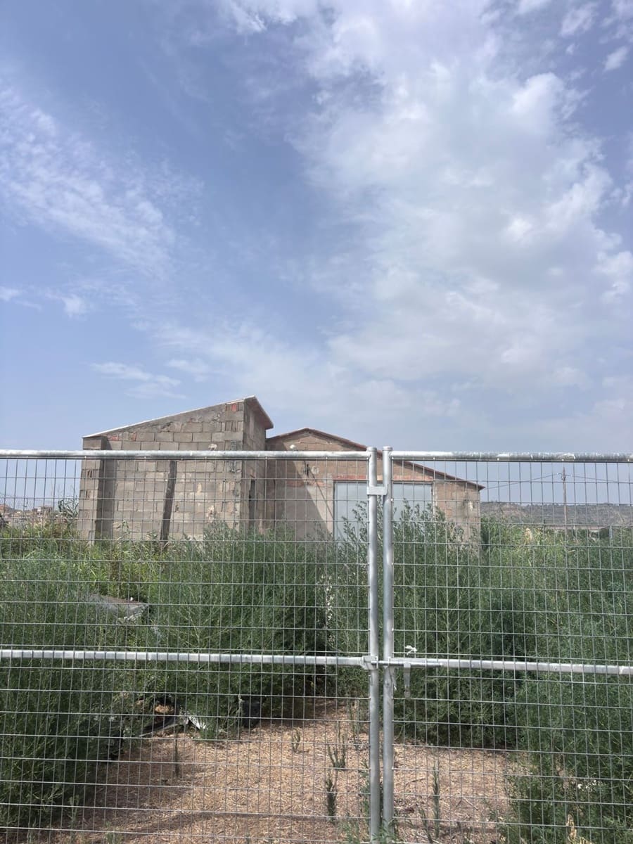 Grunde uden byggetilladelser til salg i Vinebre - € 30.000 (Ref: 9986270)