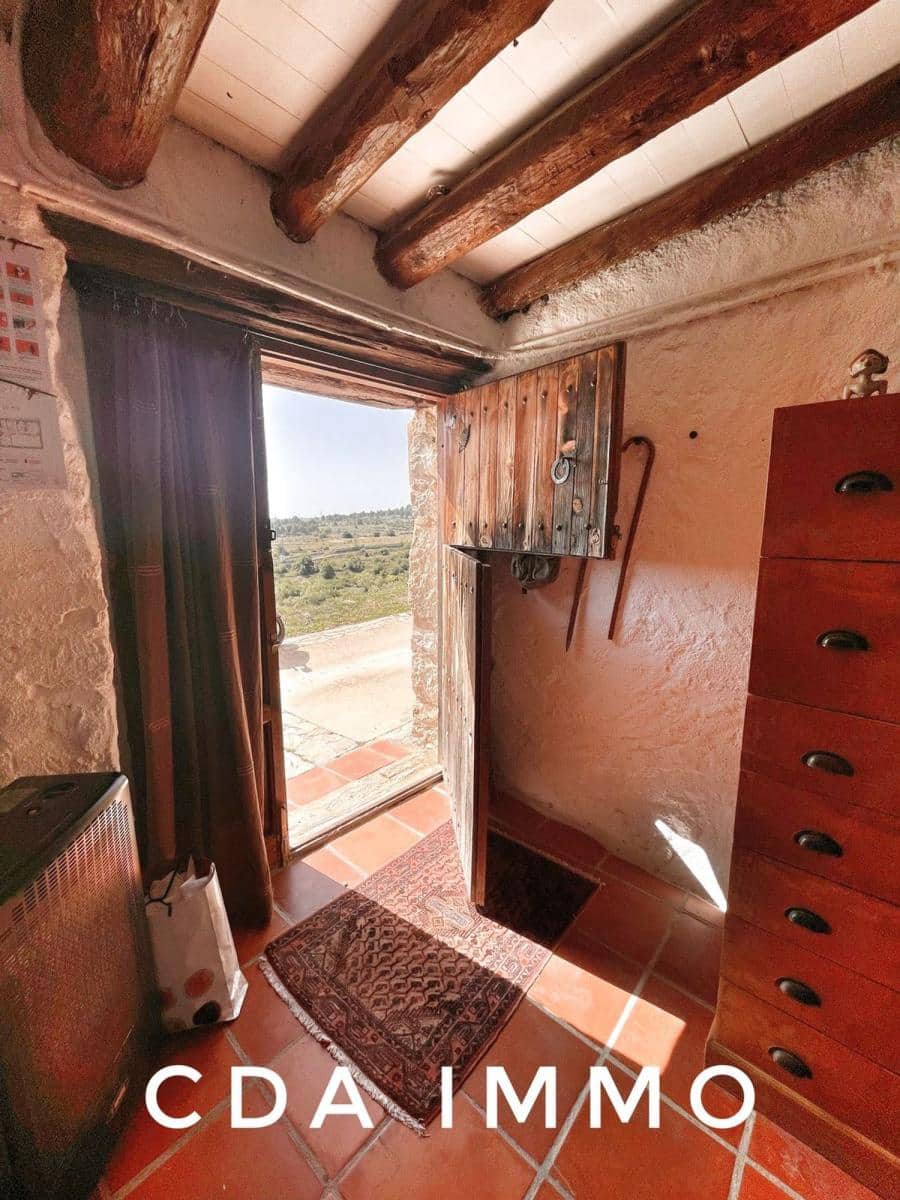 3 soveværelse Villa til salg i La Pobla de Benifassa - € 145.000 (Ref: 8440779)