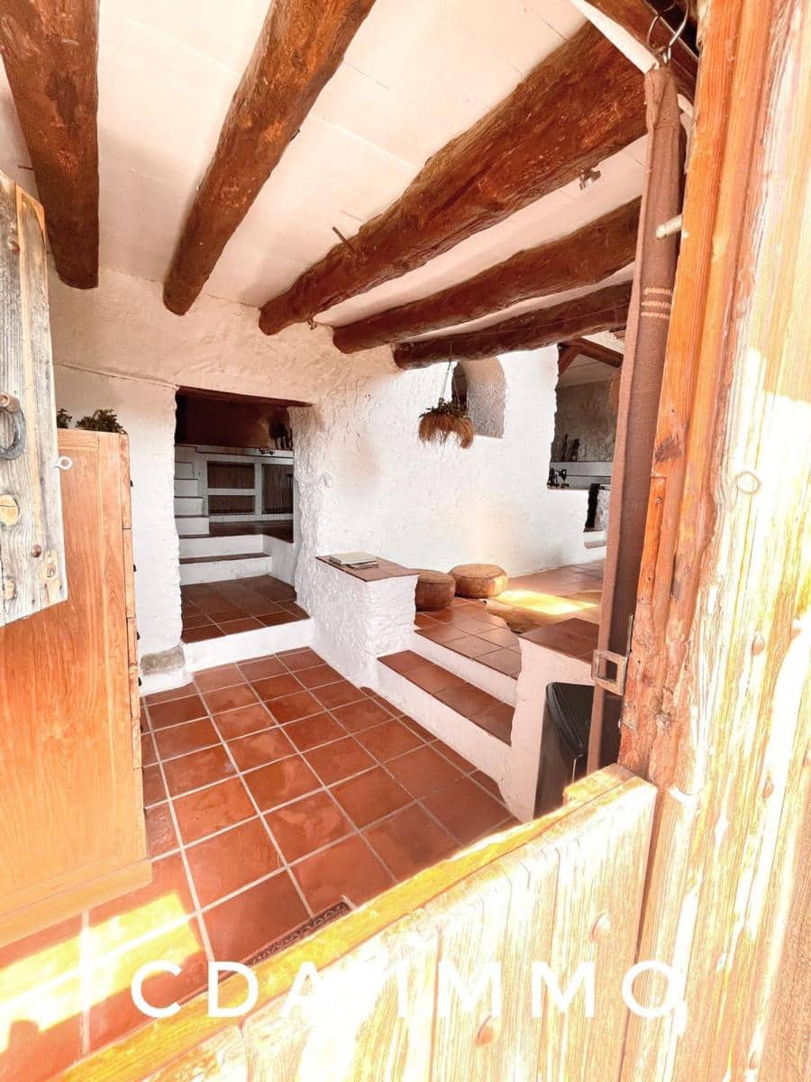 Chalet de 3 habitaciones en La Pobla de Benifassà en venta - 145.000 € (Ref: 8440779)