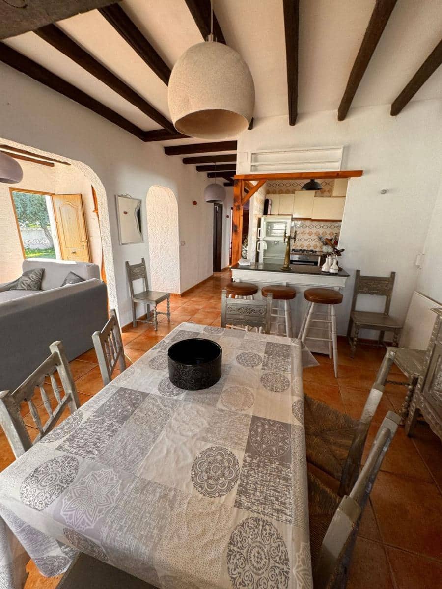 3 soveværelse Villa til salg i Vinaros med swimmingpool - € 320.000 (Ref: 8570744)