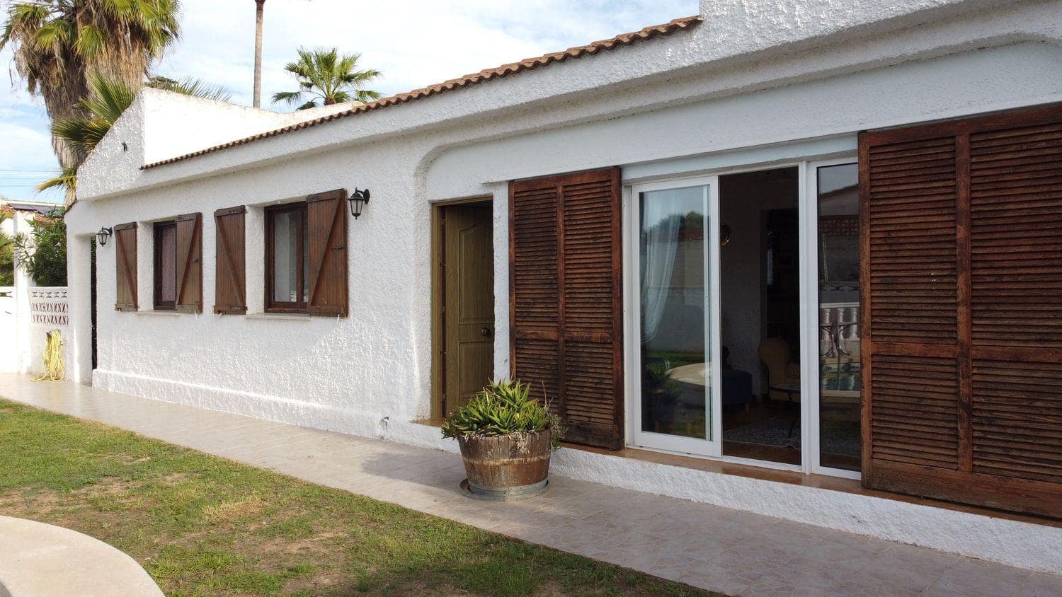 3 soveværelse Villa til salg i Vinaros med swimmingpool - € 320.000 (Ref: 8570744)