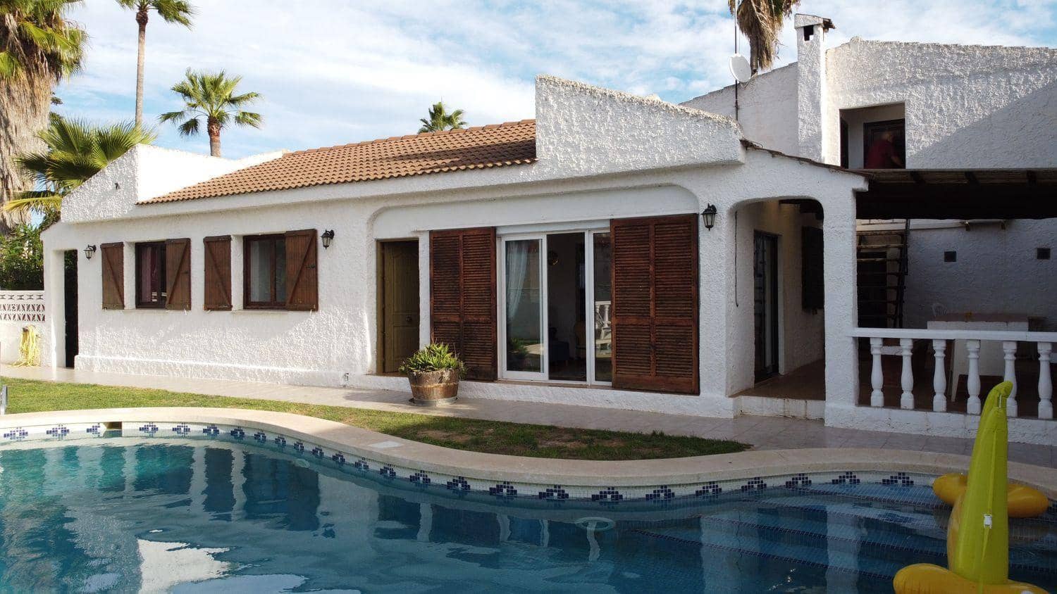 3 soveværelse Villa til salg i Vinaros med swimmingpool - € 320.000 (Ref: 8570744)