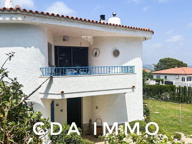 4 soveværelse Villa til salg i Peñíscola med swimmingpool - € 399.000 (Ref: 9001520)