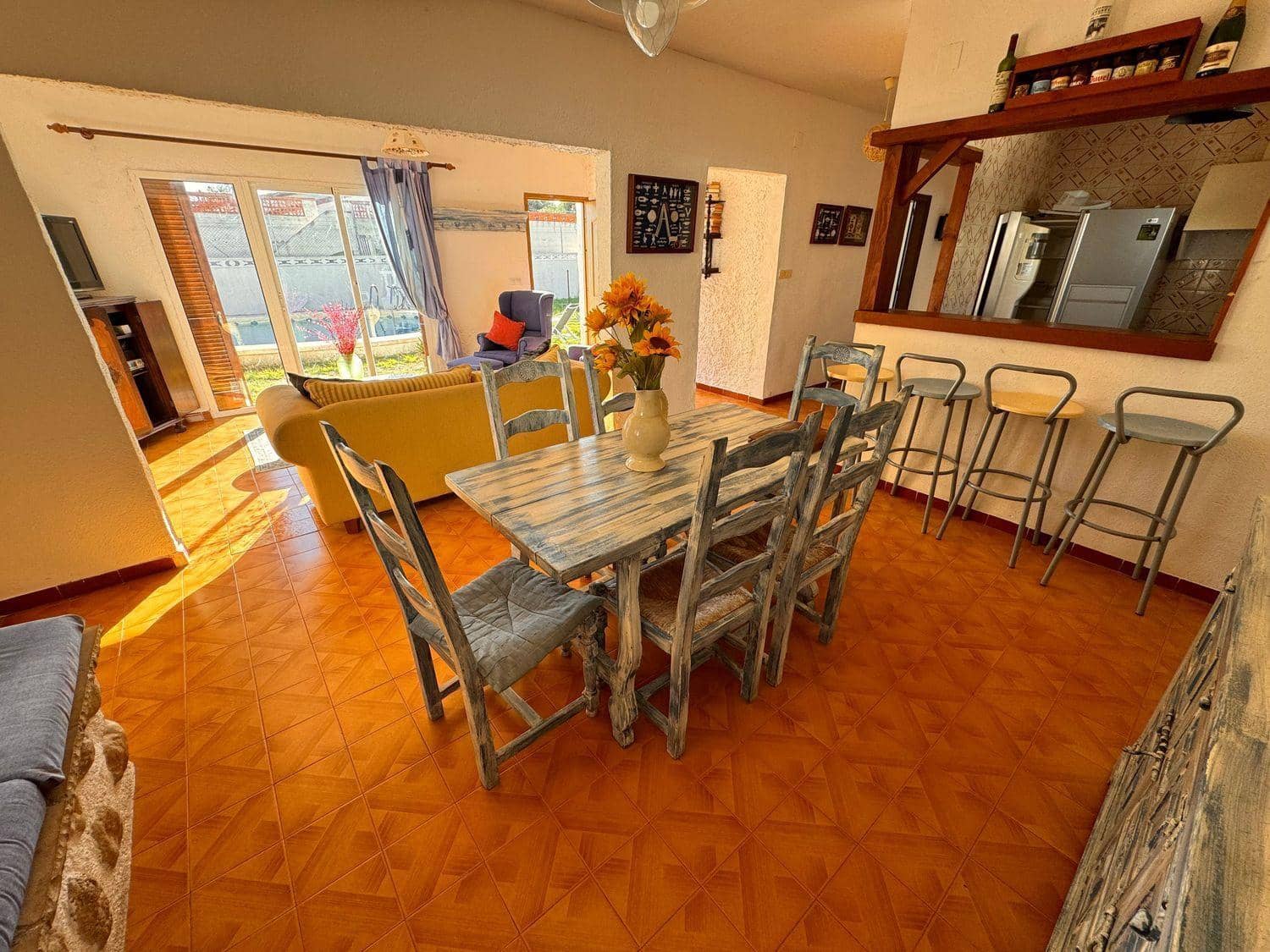 5 slaapkamer Villa te koop in Vinaros met zwembad - € 315.000 (Ref: 9001521)