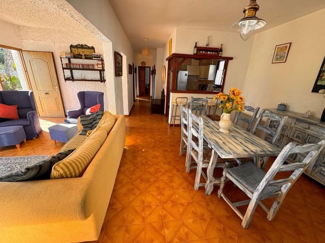 5 sypialnia Willa na sprzedaż w Vinaròs z basenem - 300 000 € (Ref: 9001521)