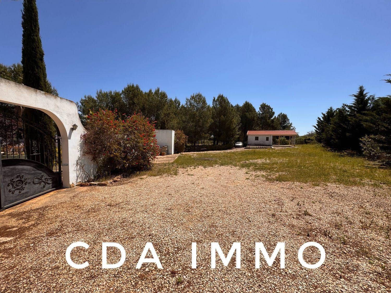 4 soveværelse Villa til salg i Sant Jordi med swimmingpool - € 340.000 (Ref: 9355730)