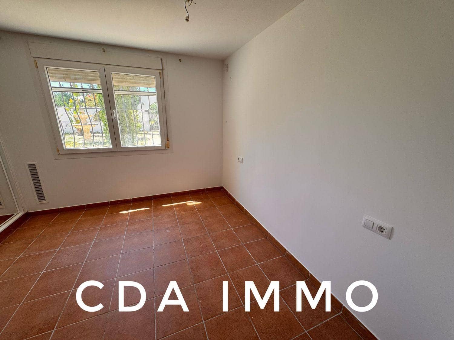 4 soveværelse Villa til salg i Sant Jordi med swimmingpool - € 340.000 (Ref: 9355730)