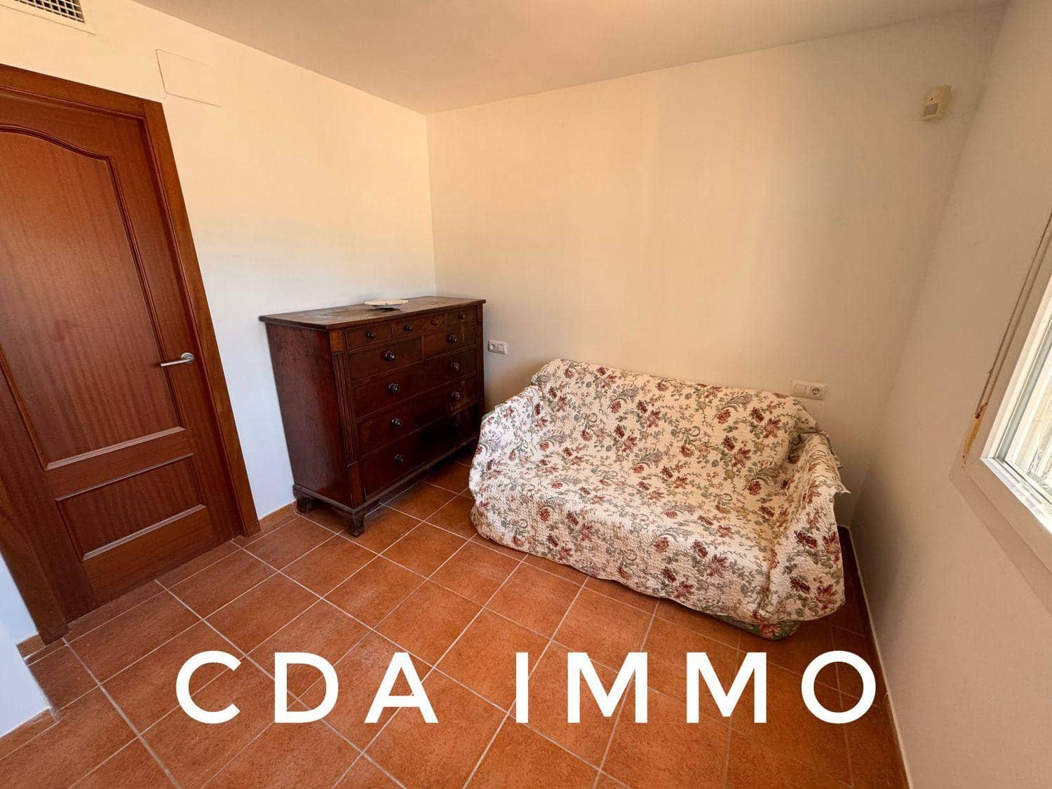 4 soveværelse Villa til salg i Sant Jordi med swimmingpool - € 340.000 (Ref: 9355730)