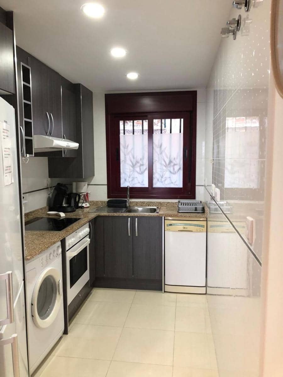 Piso de 2 habitaciones en Peñíscola en venta con piscina - 219.000 € (Ref: 9875861)