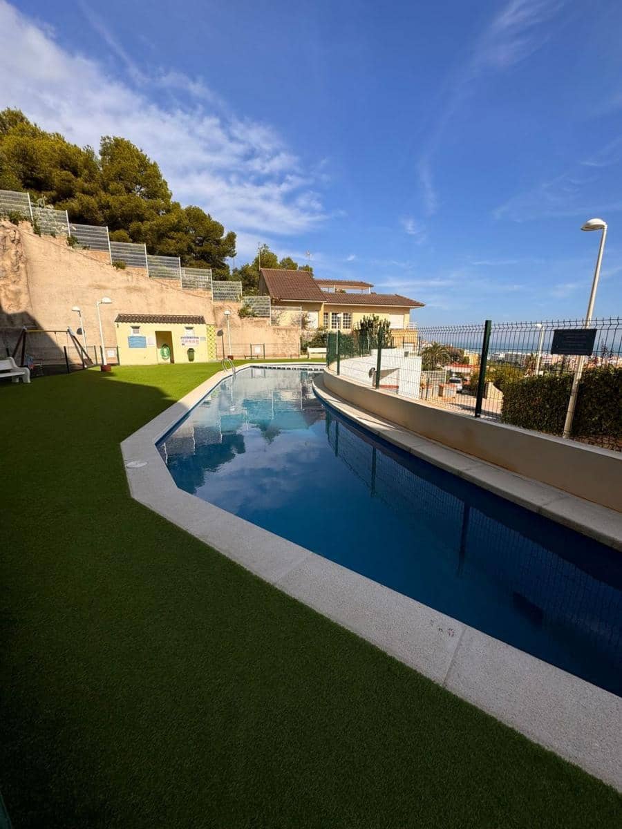 Piso de 2 habitaciones en Peñíscola en venta con piscina - 219.000 € (Ref: 9875861)
