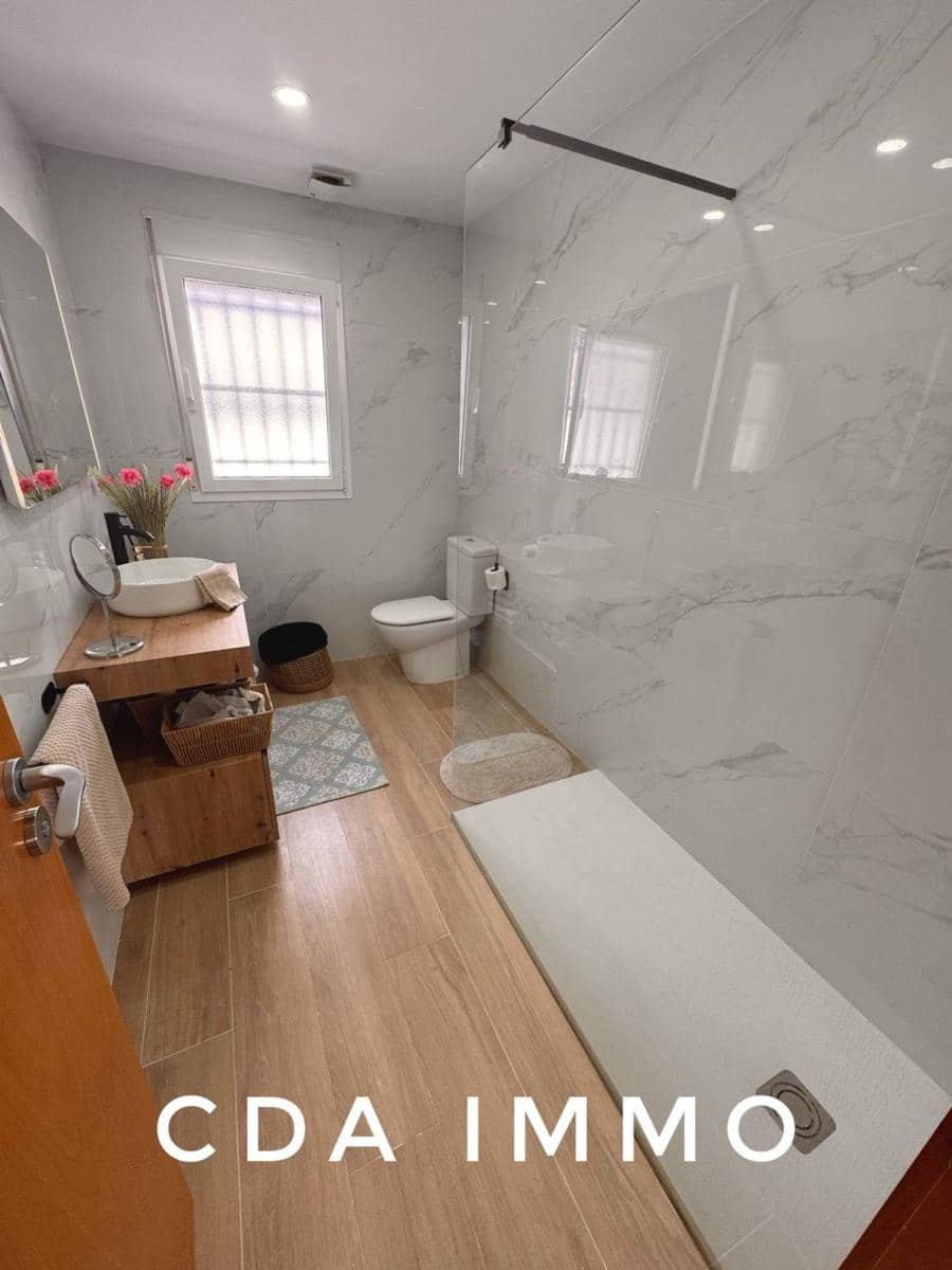 3 quarto Moradia para venda em Vinaros com piscina - 395 000 € (Ref: 9875865)