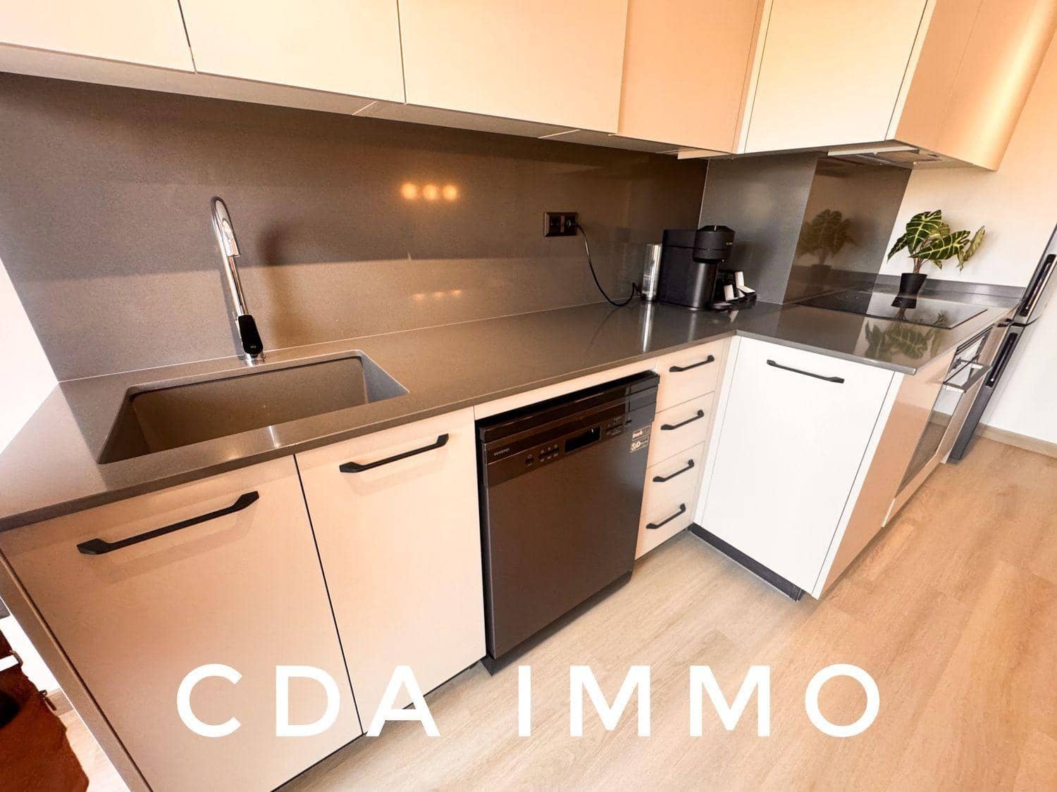 3 bedroom Flat for sale in Vinaros - € 199,000 (Ref: 9875867)