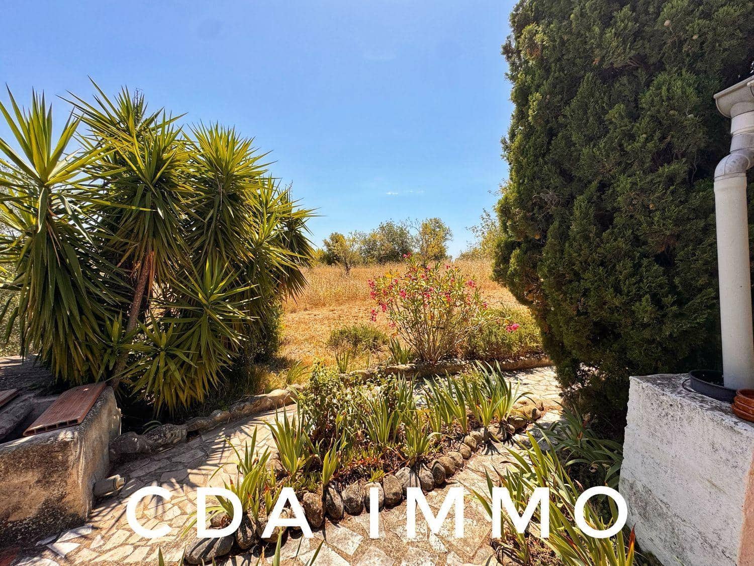 2 makuuhuone Huvila myytävänä paikassa San Rafael del Rio / Sant Rafael del Riu mukana uima-altaan - 209 000 € (Ref: 9936045)