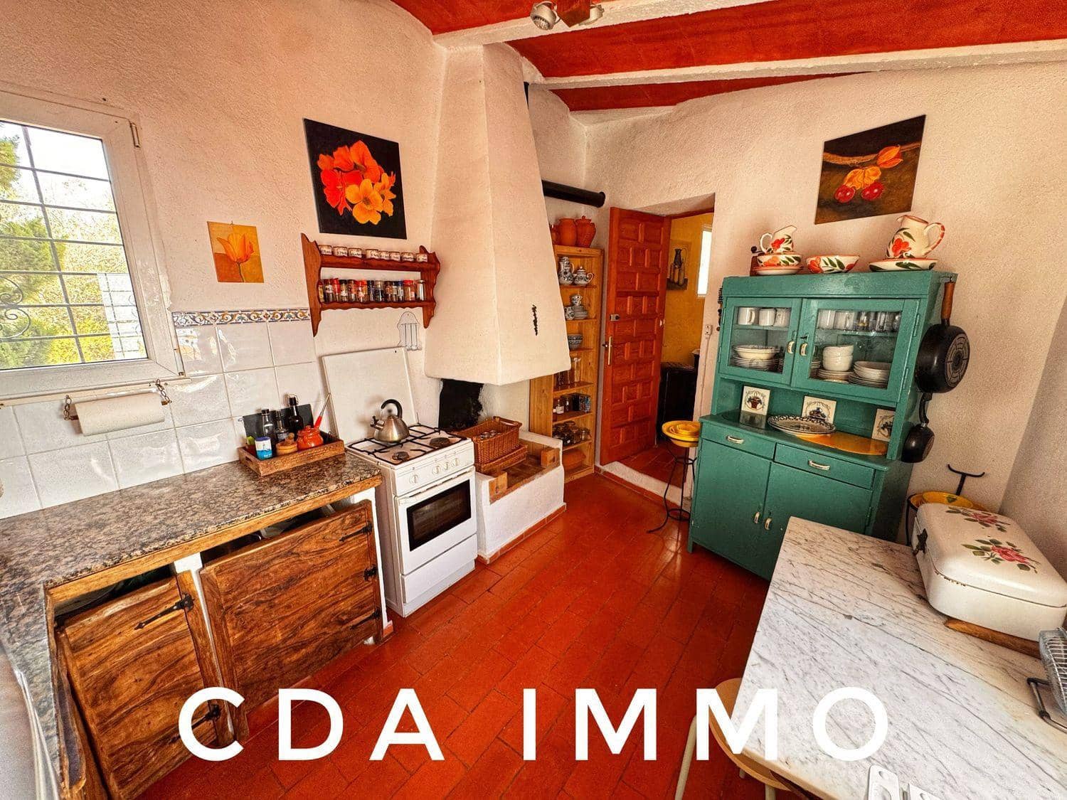 2 makuuhuone Huvila myytävänä paikassa San Rafael del Rio / Sant Rafael del Riu mukana uima-altaan - 209 000 € (Ref: 9936045)