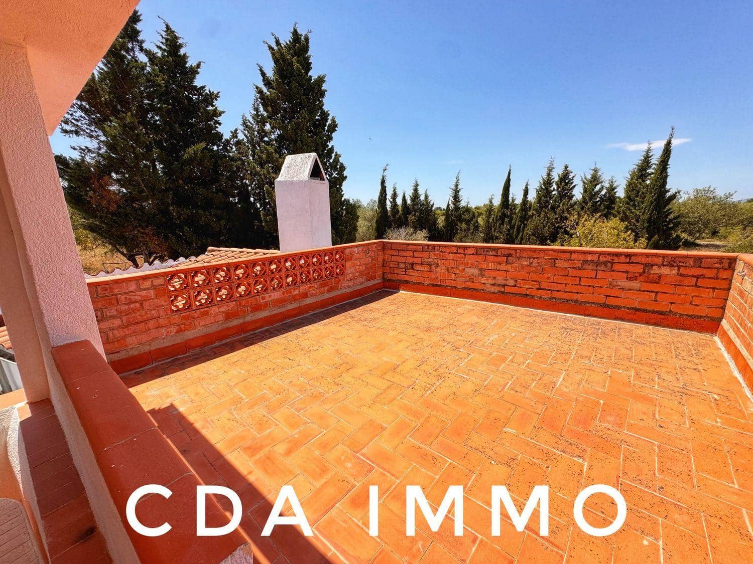 2 makuuhuone Huvila myytävänä paikassa San Rafael del Rio / Sant Rafael del Riu mukana uima-altaan - 209 000 € (Ref: 9936045)