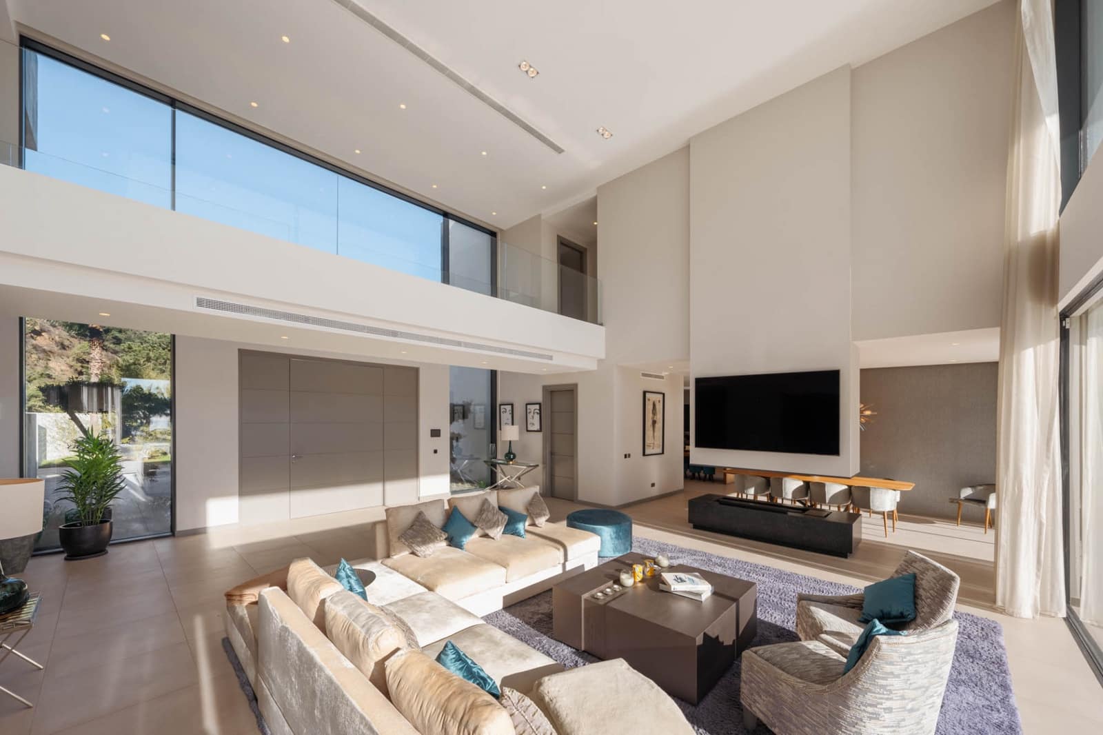 5 Zimmer Villa zu verkaufen in El Madronal mit Pool Garage - 6.495.000 € (Ref: 8893050)