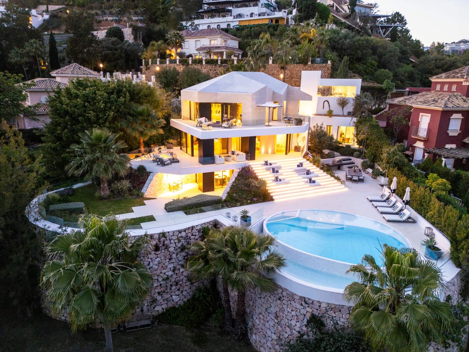 5 Zimmer Villa zu verkaufen in Benahavis mit Pool Garage - 5.895.000 € (Ref: 8961741)