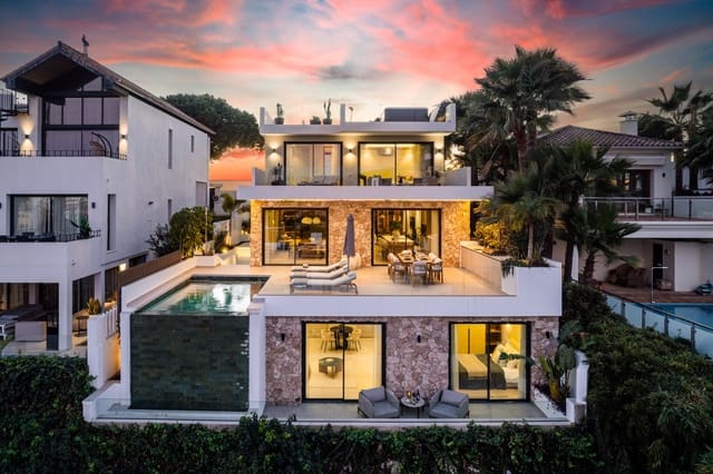 5 sypialnia Willa na sprzedaż w Nueva Andalucía Centro, Marbella z basenem garażem - 2 475 000 € (Ref: 8988324)