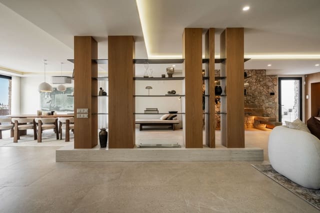 5 sypialnia Willa na sprzedaż w Nueva Andalucía Centro, Marbella z basenem garażem - 2 475 000 € (Ref: 8988324)