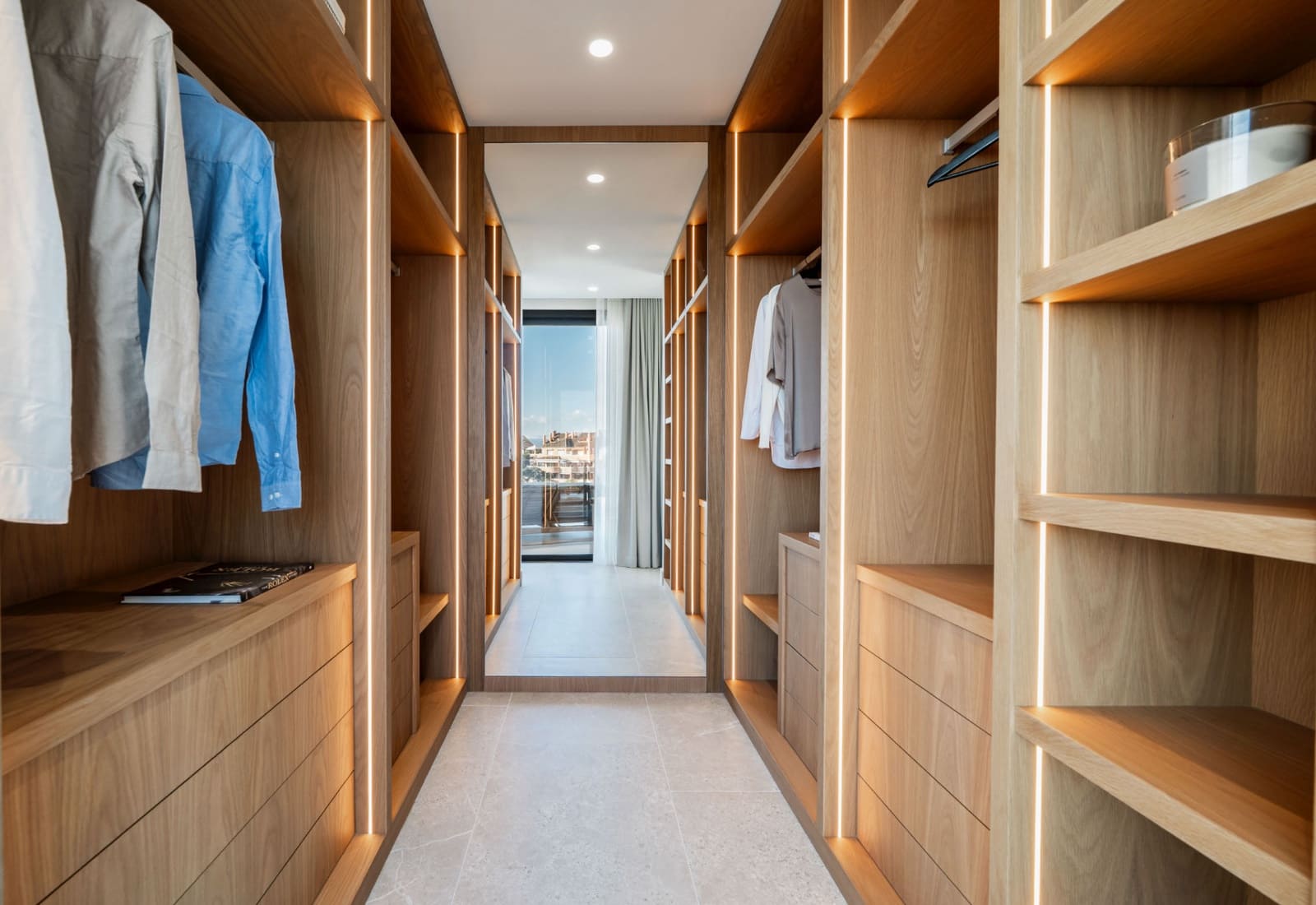 5 quarto Moradia para venda em Nueva Andalucia com piscina garagem - 2 475 000 € (Ref: 8988324)