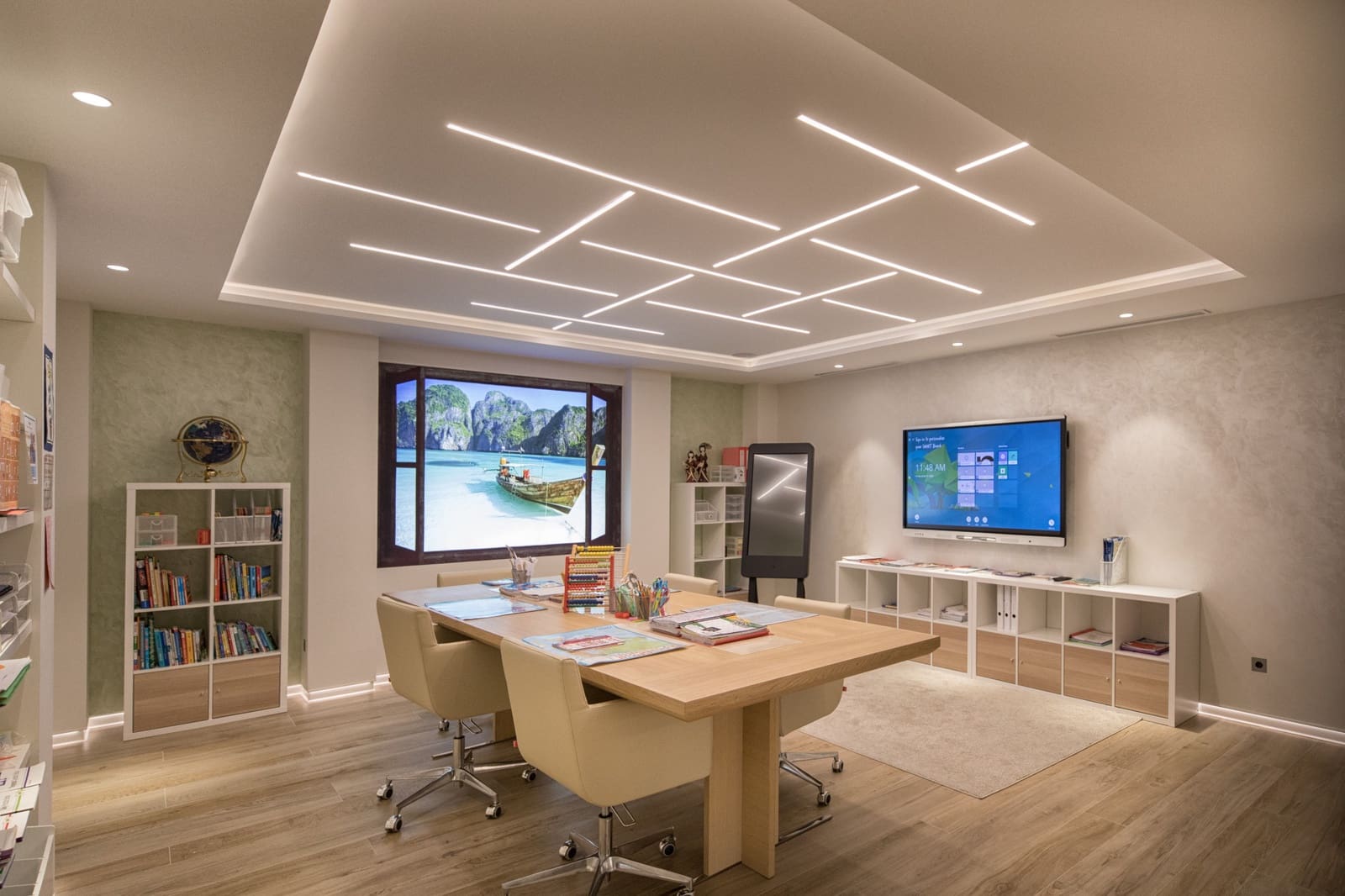 7 chambre Villa/Maison à vendre à El Paraiso avec piscine garage - 15 000 000 € (Ref: 9012181)