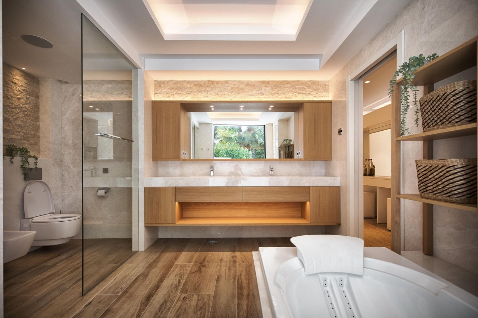 7 chambre Villa/Maison à vendre à El Paraiso avec piscine garage - 15 000 000 € (Ref: 9012181)