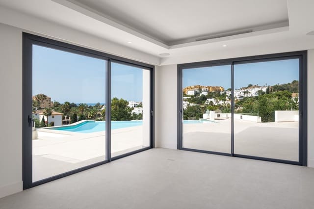 4 sovrum Villa till salu i La Concha - Resina Golf, Estepona med pool garage - 3 000 000 € (Ref: 9103012)