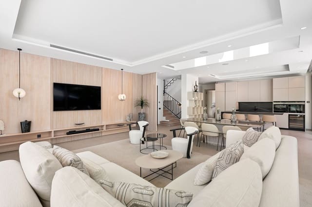 4 soverom Villa til salgs i Los Naranjos, Marbella med svømmebasseng garasje - € 3 950 000 (Ref: 9132551)