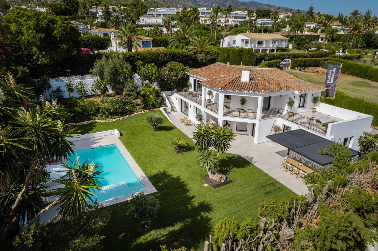 4 sovrum Villa till salu i Marbella med pool garage - 3 850 000 € (Ref: 9181159)