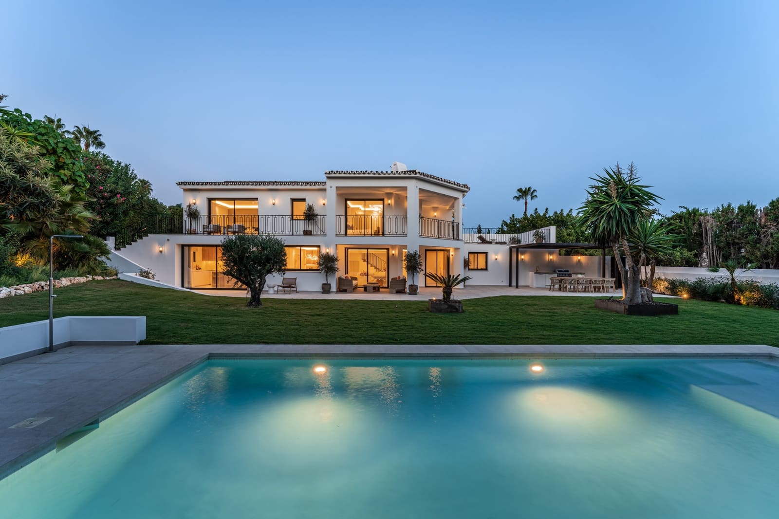 4 sovrum Villa till salu i Marbella med pool garage - 3 850 000 € (Ref: 9181159)