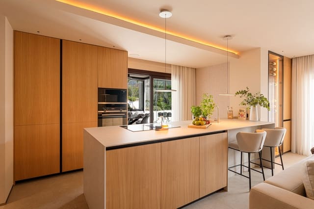 3 chambre Penthouse à vendre à Lomas De Marbella, Marbella avec piscine garage - 2 250 000 € (Ref: 9185618)