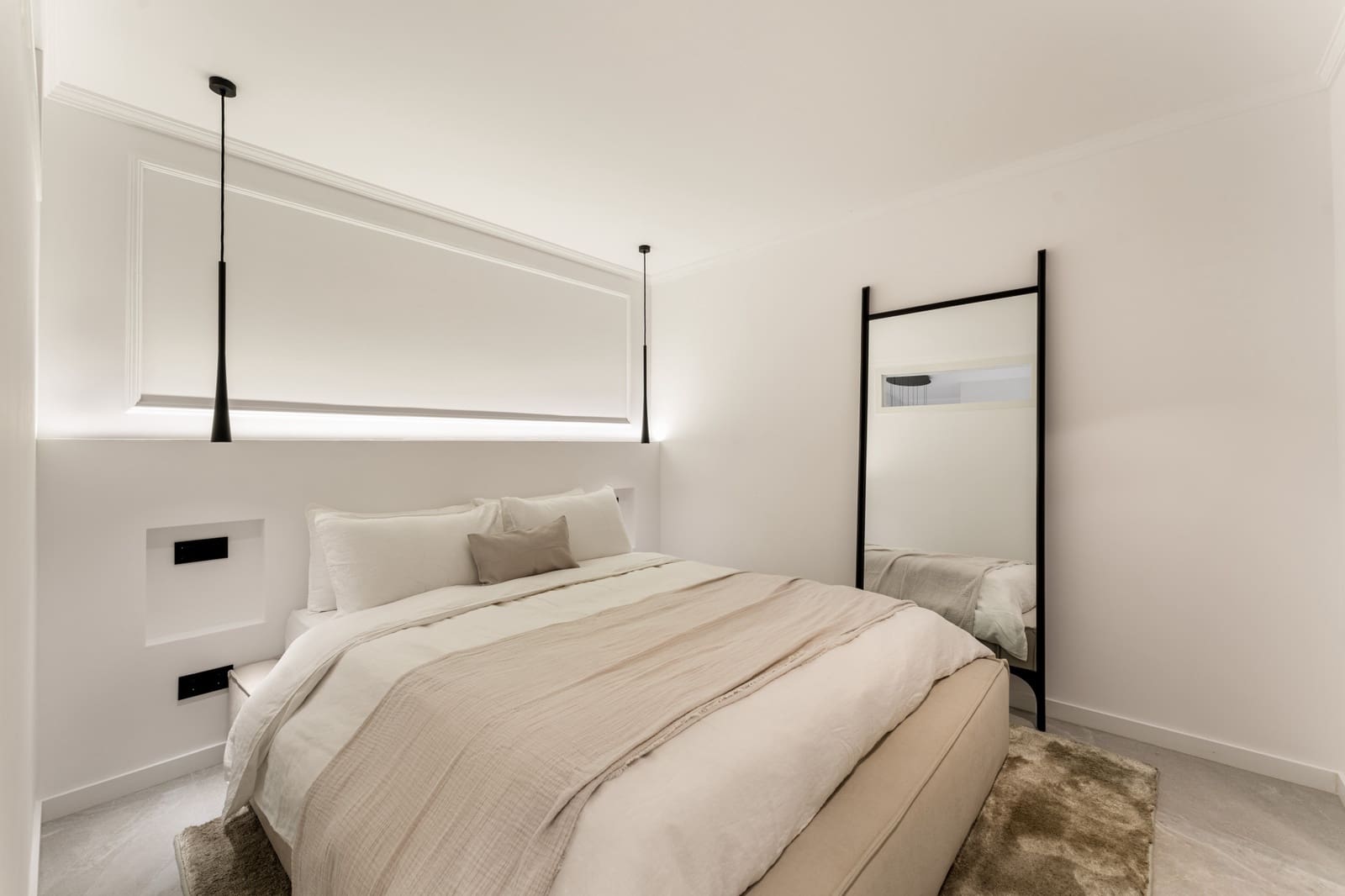 3 bedroom Apartment for sale in Benahavis with pool - € 1,350,000 (Ref: 9217628)