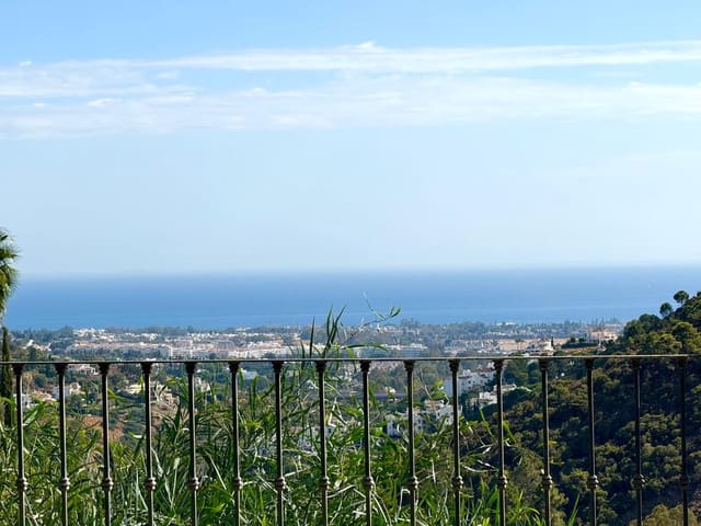 4 soverom Villa til salgs i El Madroñal, Benahavís med svømmebasseng - € 4 500 000 (Ref: 9317776)