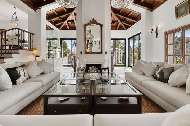 4 soverom Villa til salgs i El Madroñal, Benahavís med svømmebasseng - € 4 500 000 (Ref: 9317776)