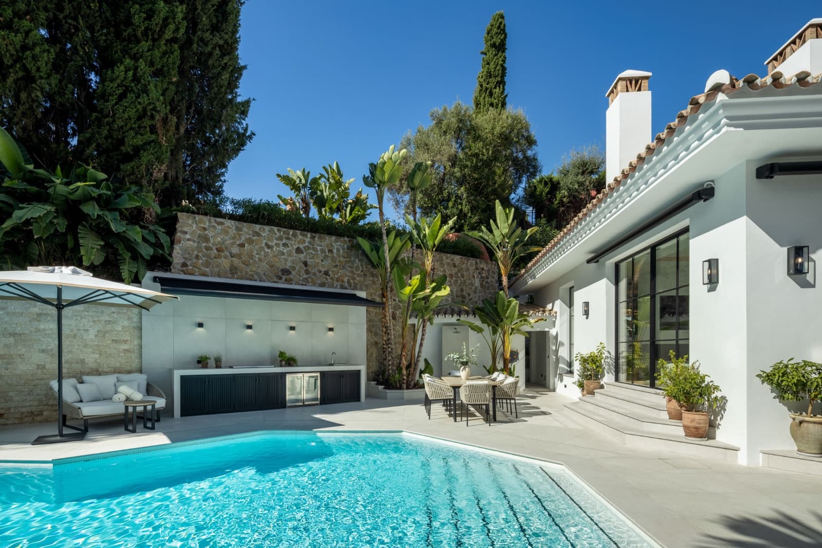 5 sovrum Villa till salu i Benahavis med pool garage - 6 195 000 € (Ref: 9326346)