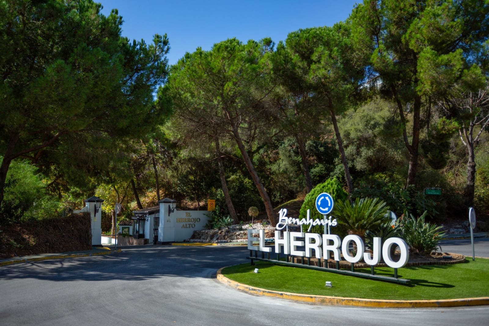 5 sovrum Villa till salu i Benahavis med pool garage - 6 195 000 € (Ref: 9326346)