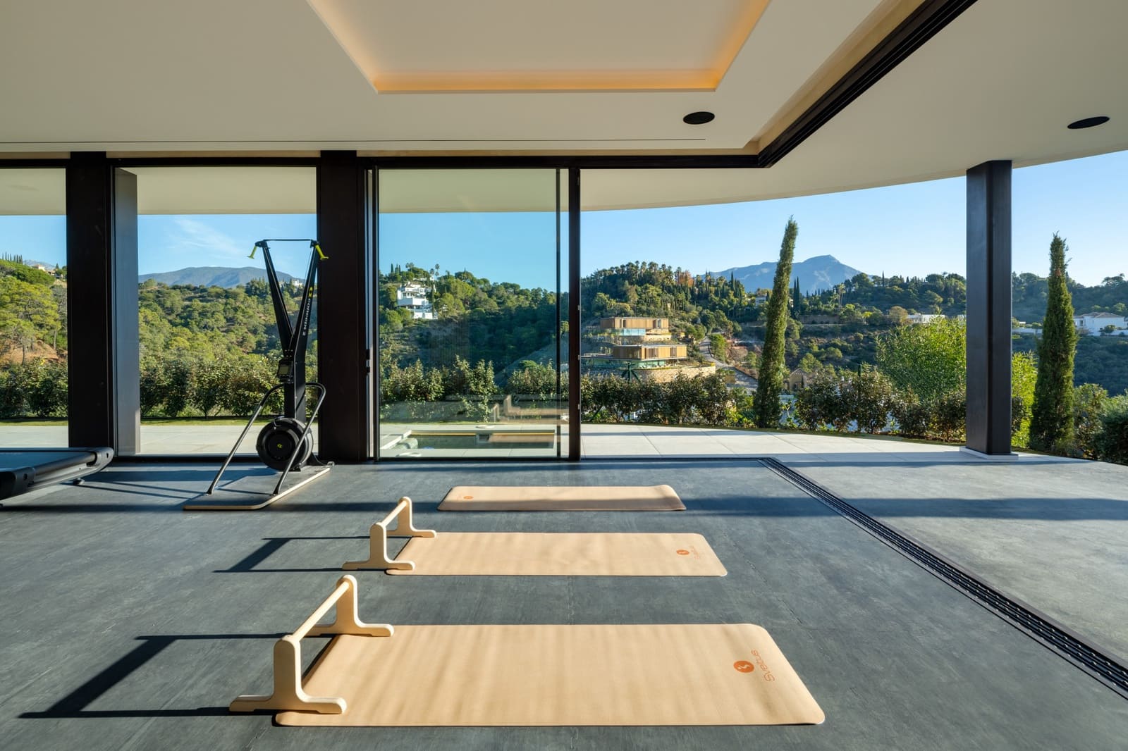 6 sovrum Villa till salu i El Madronal med pool garage - 11 500 000 € (Ref: 9326347)