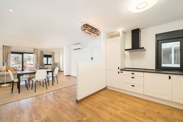 2 soveværelse Lejlighed til salg i Santa Catalina, Palma de Mallorca - € 540.000 (Ref: 9341085)