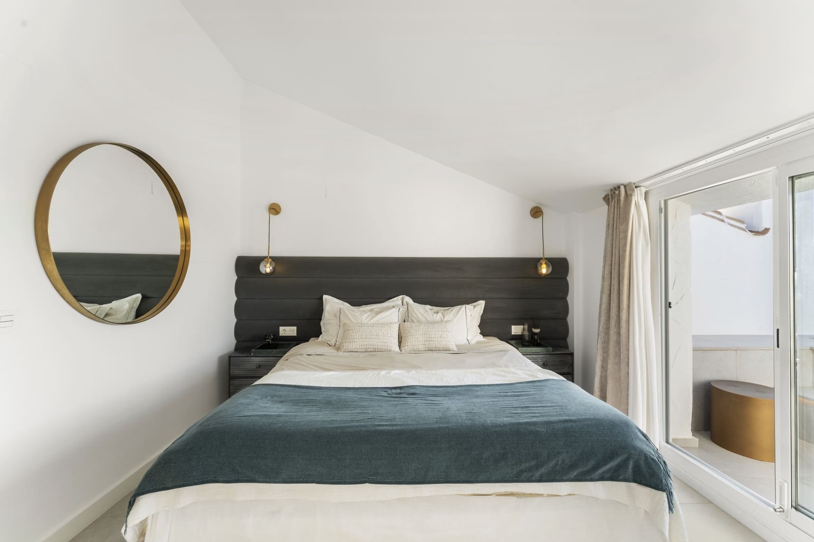 3 soverom Penthouse til salgs i Marbella med svømmebasseng garasje - € 849 000 (Ref: 9341086)