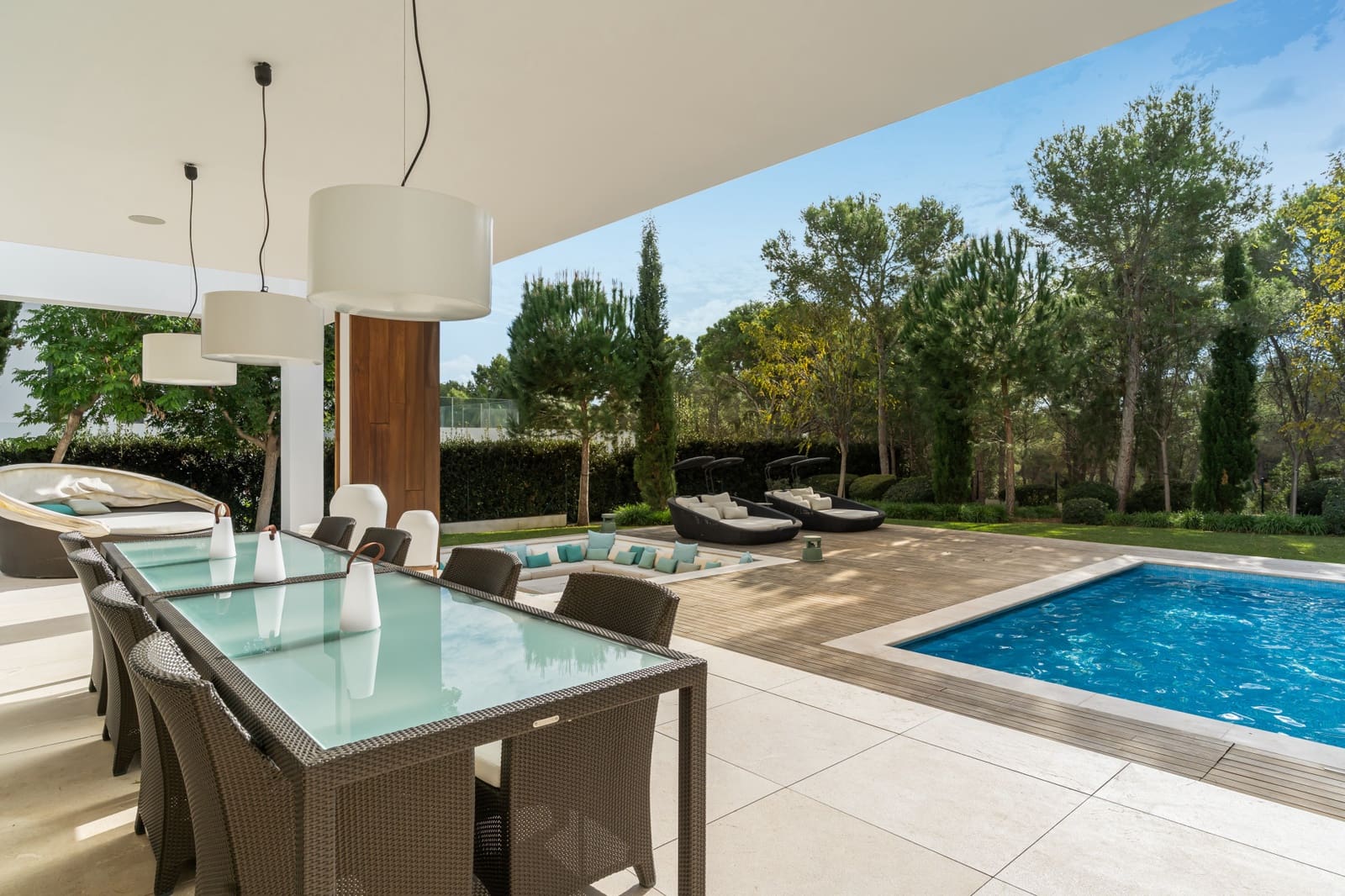 6 bedroom Villa for sale in Santa Ponsa with pool garage - € 7,500,000 (Ref: 9398408)