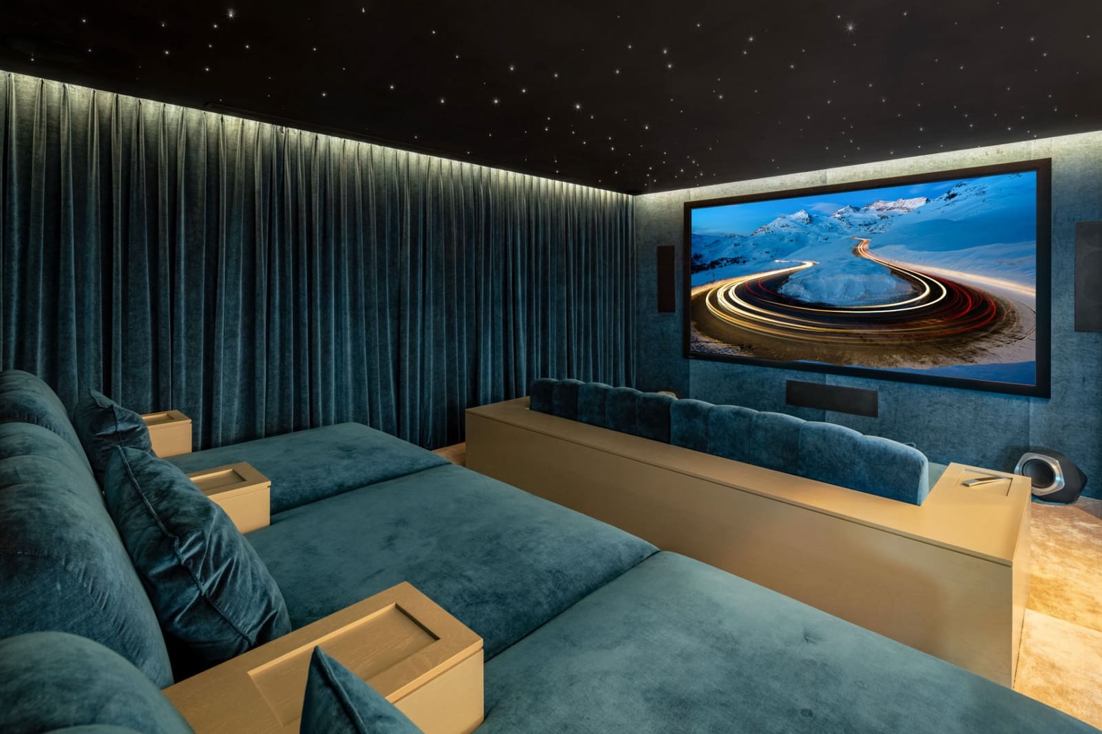 7 sovrum Villa till salu i Benahavis med pool garage - 10 700 000 € (Ref: 9431006)