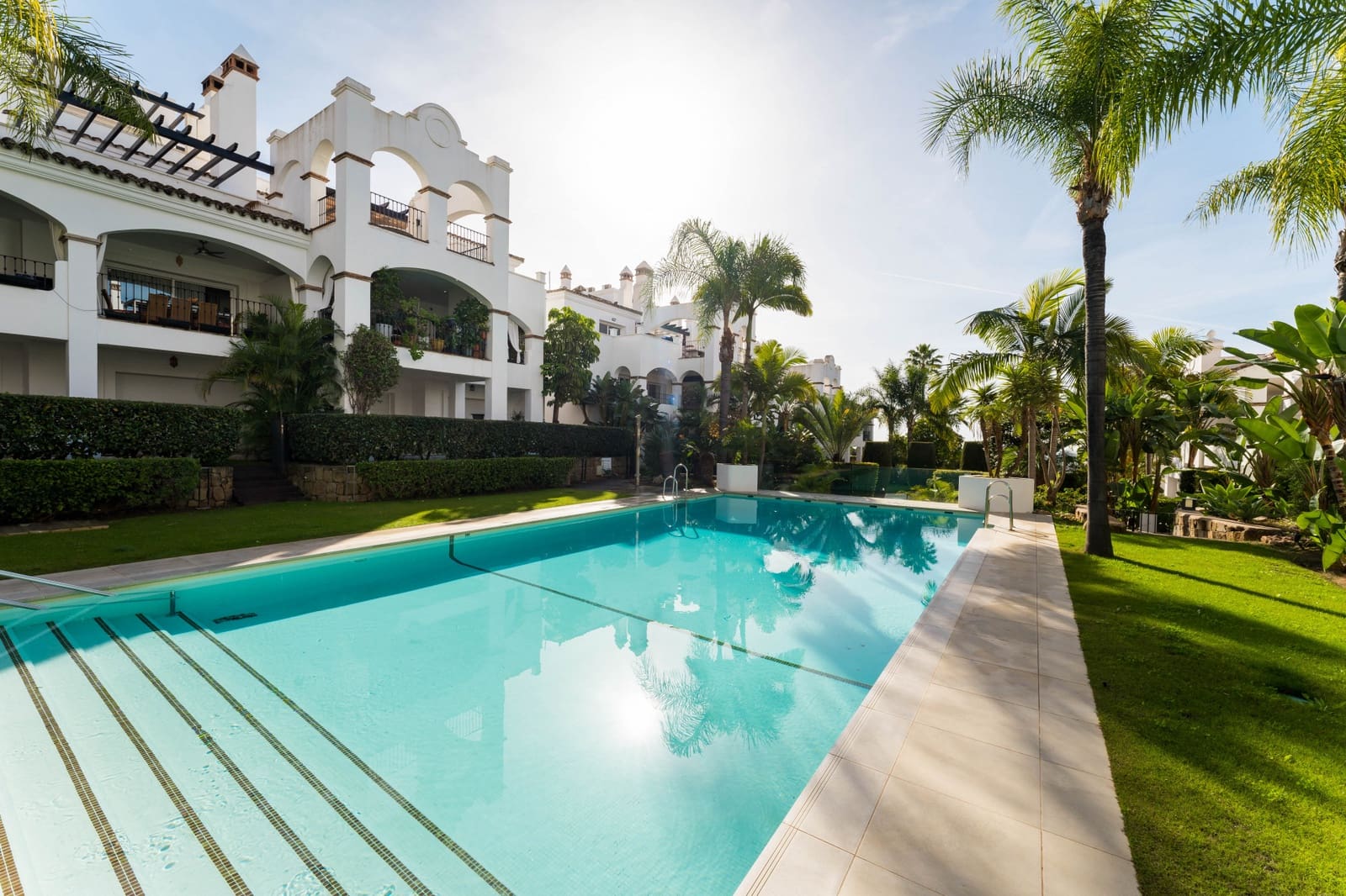 3 sovrum Lägenhet till salu i Marbella med pool garage - 1 195 000 € (Ref: 9450420)