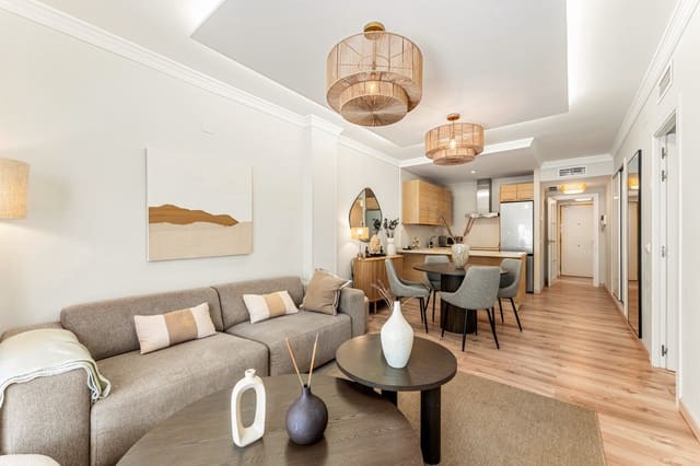 4 sovrum Lägenhet till salu i Nueva Alcántara, Marbella med pool garage - 729 000 € (Ref: 9456168)