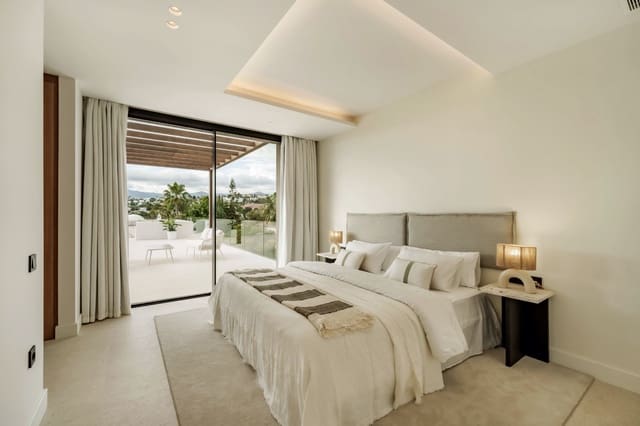 5 Zimmer Villa zu verkaufen in El Paraiso, Estepona mit Pool - 4.295.000 € (Ref: 9465567)