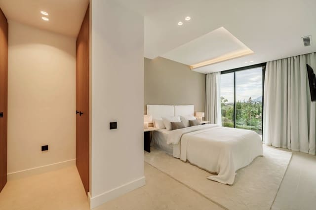 5 Zimmer Villa zu verkaufen in El Paraiso, Estepona mit Pool - 4.295.000 € (Ref: 9465567)