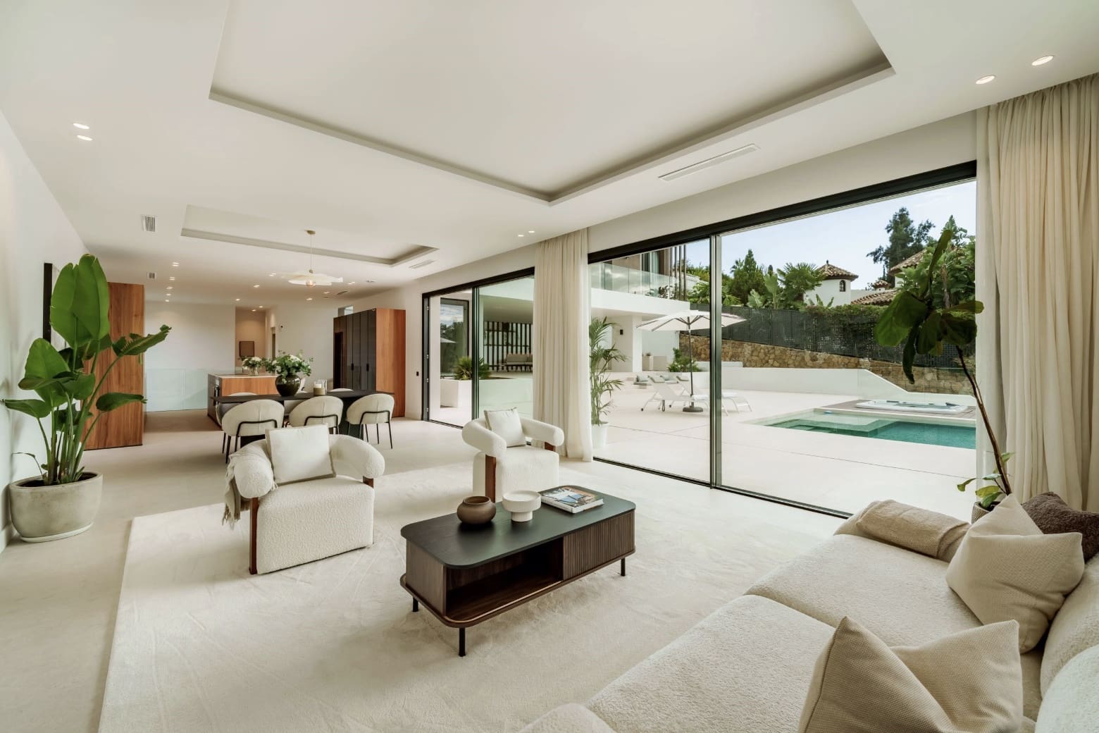 5 soveværelse Villa til salg i El Paraiso med swimmingpool - € 4.295.000 (Ref: 9465567)