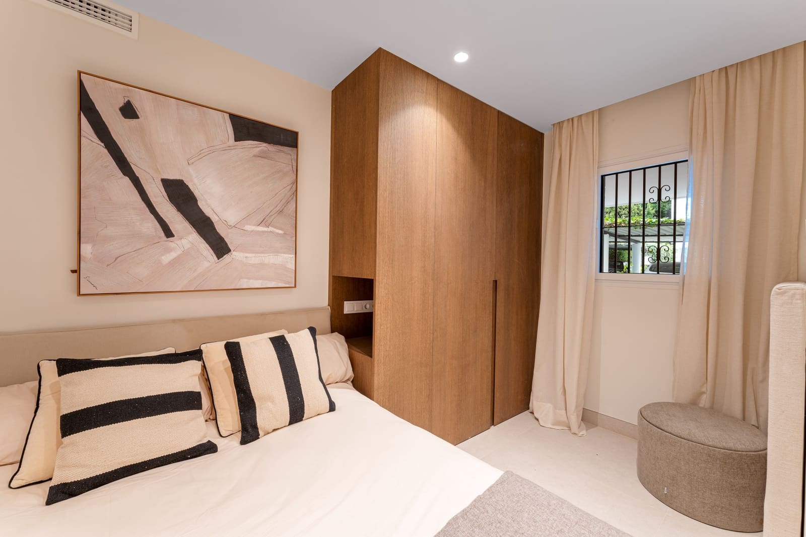 Apartamento de 3 habitaciones en Benahavís en venta con piscina - 695.000 € (Ref: 9519144)