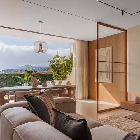 4 sovrum Hus till salu i Aloha Golf, Marbella med pool garage - 1 595 000 € (Ref: 9591133)