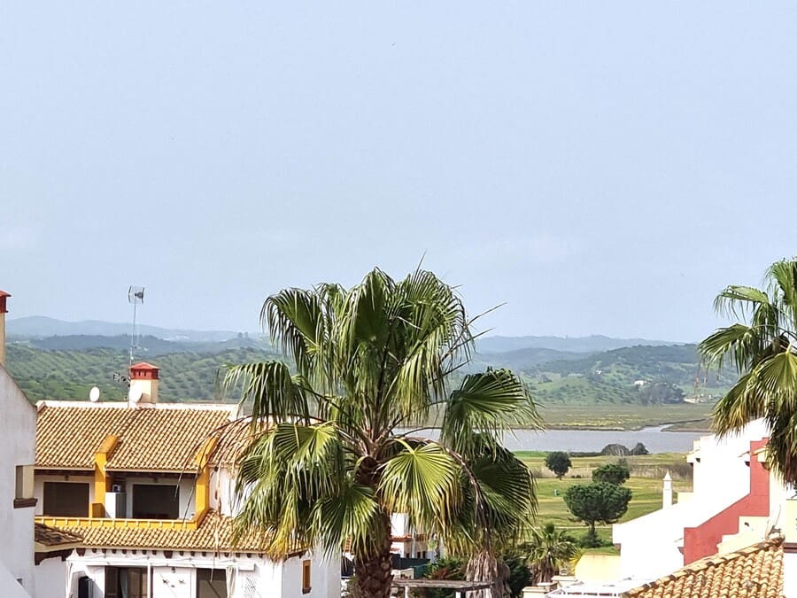 3 sypialnia Apartament na sprzedaż w Ayamonte z basenem garażem - 220 000 € (Ref: 10051889)