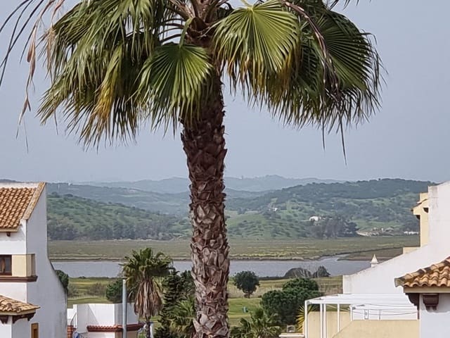 3 sypialnia Apartament na sprzedaż w Ayamonte z basenem garażem - 220 000 € (Ref: 10051889)